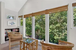 677 Lands End Dr, Longboat Key, FL 34228 - Photo 18