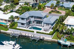 560 Chipping Ln, Longboat Key, FL 34228 - Photo 34