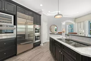 560 Chipping Ln, Longboat Key, FL 34228 - Photo 10