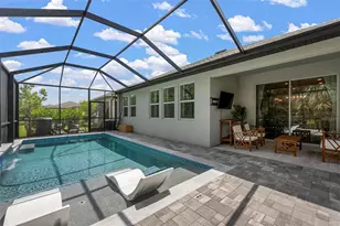 3598 Secret Stroll Dr, Sarasota, FL 34240 - Photo 4