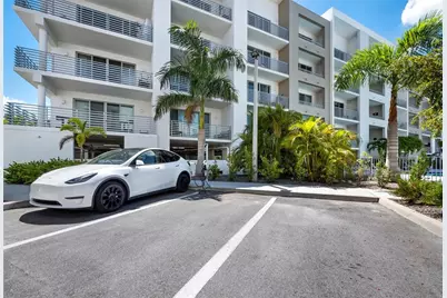 1709 N Tamiami Trail #418, Sarasota, FL 34234 - Photo 42