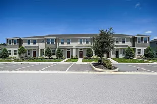 6130 Fairmont Ln, Palmetto, FL 34221 - Photo 2