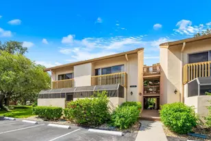 3085 Willow Green Dr, Sarasota, FL 34235 - Photo 1