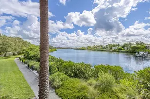 225 Sands Point Rd, Longboat Key, FL 34228 - Photo 16