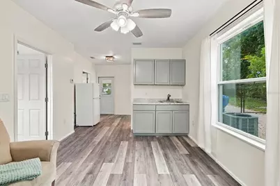 3705 28th Avenue W, Bradenton, FL 34205 - Photo 10