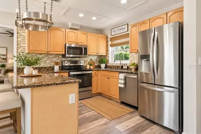 3705 28th Avenue W, Bradenton, FL 34205 - Photo 4