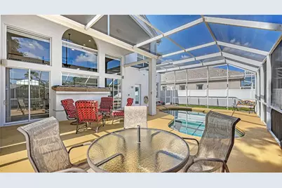 4410 67th Avenue Circle E, Sarasota, FL 34243 - Photo 6