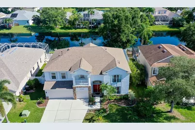 4410 67th Avenue Circle E, Sarasota, FL 34243 - Photo 4