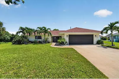 7204 13th Avenue W, Bradenton, FL 34209 - Photo 2