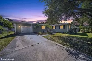 716 Leffingwell Ave, Ellenton, FL 34222 - Photo 2