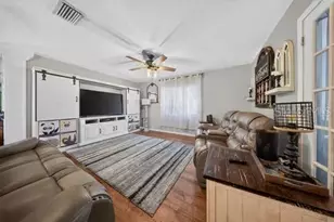716 Leffingwell Ave, Ellenton, FL 34222 - Photo 12