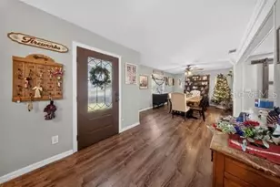 716 Leffingwell Ave, Ellenton, FL 34222 - Photo 6