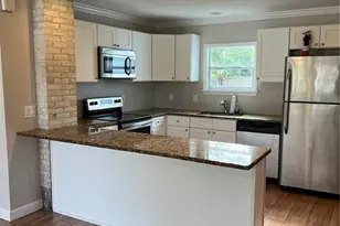 2106 Magnolia St, Sarasota, FL 34239 - Photo 8
