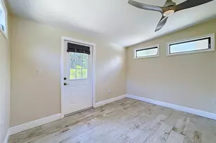 2212 Vinson Ave, Sarasota, FL 34232 - Photo 24