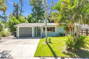 2212 Vinson Ave, Sarasota, FL 34232 - Photo 6