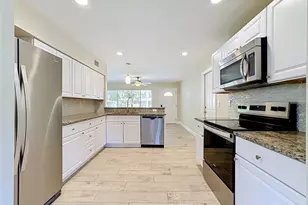 2212 Vinson Ave, Sarasota, FL 34232 - Photo 22
