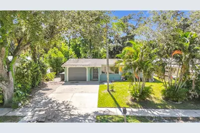 2212 Vinson Avenue, Sarasota, FL 34232 - Photo 4