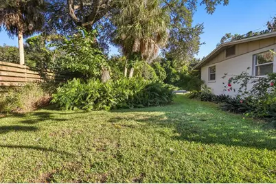 260 Shamrock Drive, Venice, FL 34293 - Photo 32