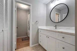 6246 Draw Ln, Sarasota, FL 34238 - Photo 18