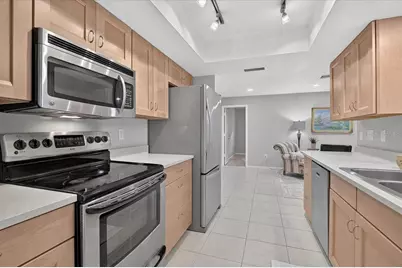 48 Dade Avenue, Sarasota, FL 34232 - Photo 12