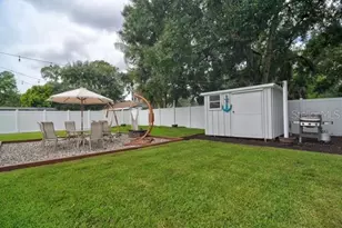 318 34th St W, Bradenton, FL 34205 - Photo 32