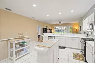 6252 Donnington Ct, Sarasota, FL 34238 - Photo 14