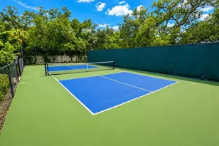2519 Vaccaro Dr, Sarasota, FL 34231 - Photo 42