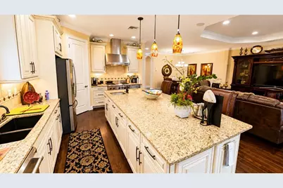 2519 Vaccaro Drive, Sarasota, FL 34231 - Photo 6
