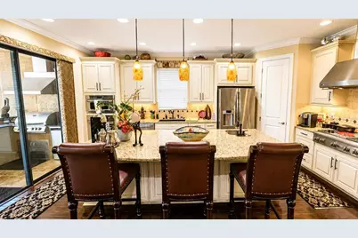2519 Vaccaro Drive, Sarasota, FL 34231 - Photo 4