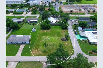 2110 Sandrala Drive, Sarasota, FL 34231 - Photo 2