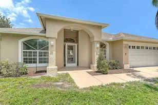 23 Arbor Oaks Dr, Sarasota, FL 34232 - Photo 2