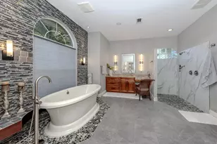 444 Tremingham Way, Venice, FL 34293 - Photo 48