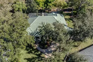444 Tremingham Way, Venice, FL 34293 - Photo 10
