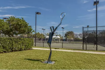 444 Tremingham Way, Venice, FL 34293 - Photo 8