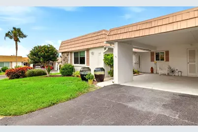2407 Riverbluff Parkway #V-226, Sarasota, FL 34231 - Photo 2
