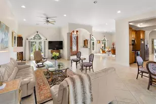 4937 Oxford Dr, Siesta Key, FL 34242 - Photo 16