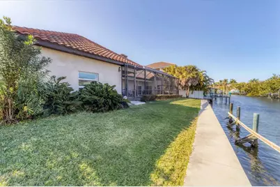 4937 Oxford Drive, Siesta Key, FL 34242 - Photo 32