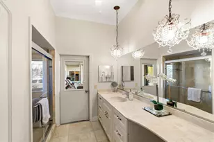4937 Oxford Dr, Siesta Key, FL 34242 - Photo 22