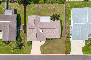 5031 Brandeis Cir S, Sarasota, FL 34243 - Photo 30