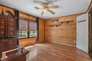 3322 Susan Dr, Spring Hill, FL 34606 - Photo 20