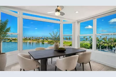174 Golden Gate Point #43, Sarasota, FL 34236 - Photo 6