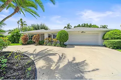 6840 Country Lakes Circle, Sarasota, FL 34243 - Photo 4