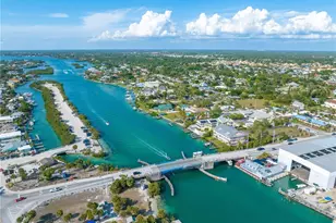 17048 Coral Key Dr, Nokomis, FL 34275 - Photo 64