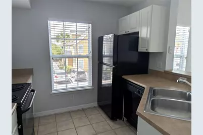 5500 Rosehill Road #201, Sarasota, FL 34233 - Photo 4