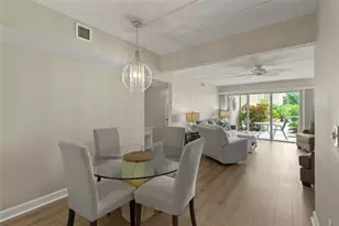 845 Benjamin Franklin Dr, Sarasota, FL 34236 - Photo 6