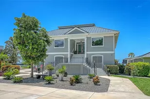 7418 Westmoreland Dr, Sarasota, FL 34243 - Photo 2