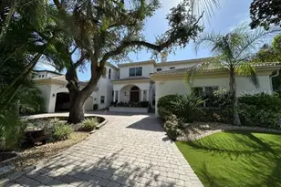 1444 Harbor Dr, Sarasota, FL 34239 - Photo 2