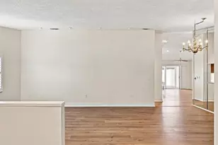 5381 Kelly Dr, Sarasota, FL 34233 - Photo 8