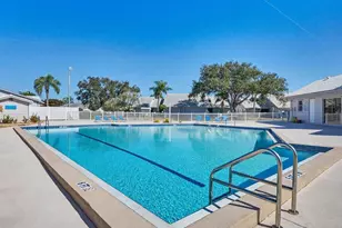 5381 Kelly Dr, Sarasota, FL 34233 - Photo 4