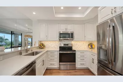1916 Harbourside Drive #804, Longboat Key, FL 34228 - Photo 26